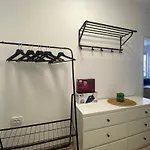 Toni House 407